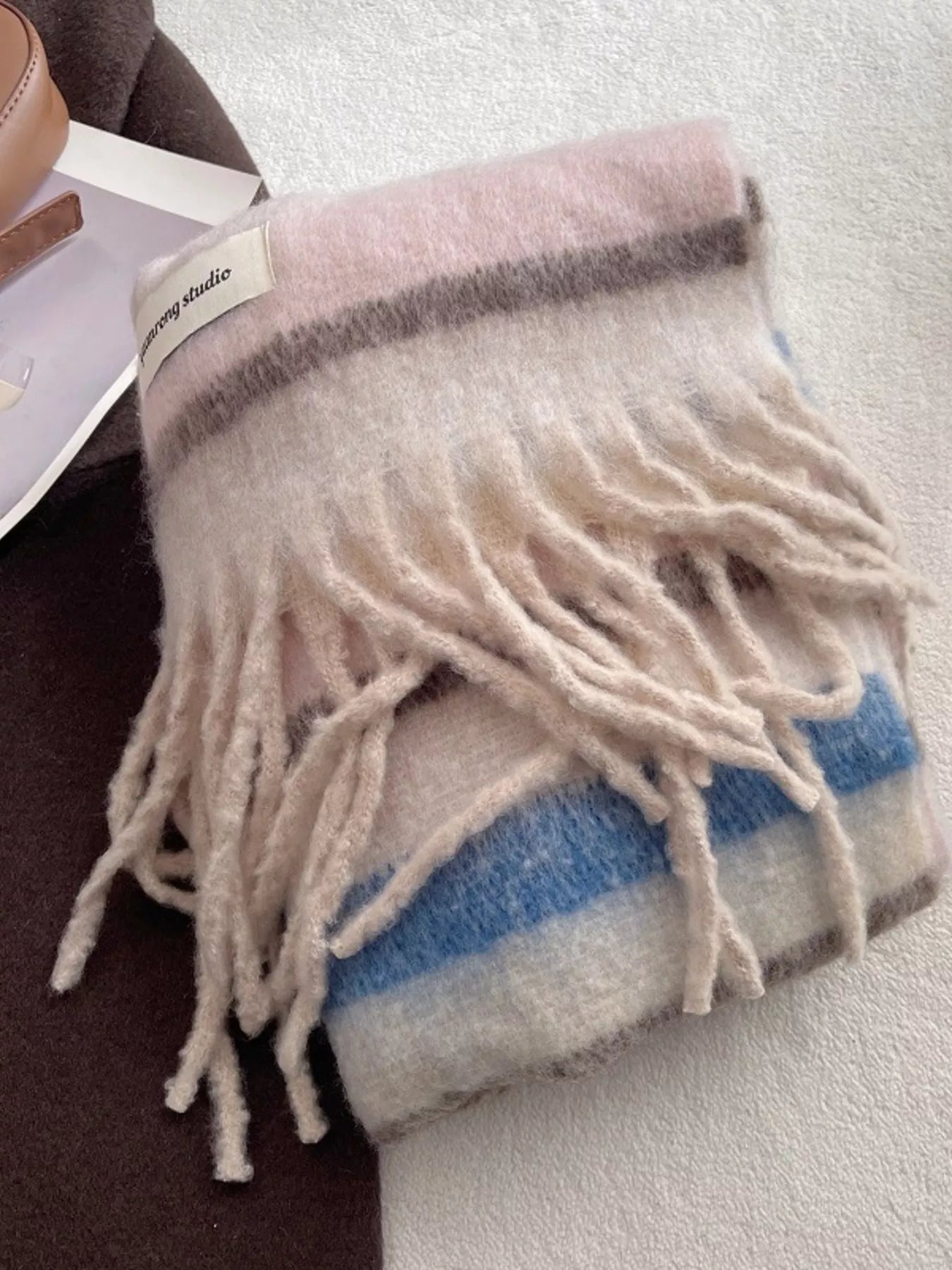 9b4cf02d65b94679b8b13d49b0c529fe-Max-Origin