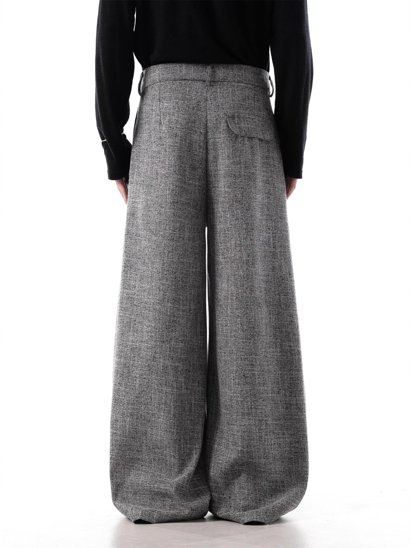 a416c76d37424d1bacfee0fe0afd5701-Max