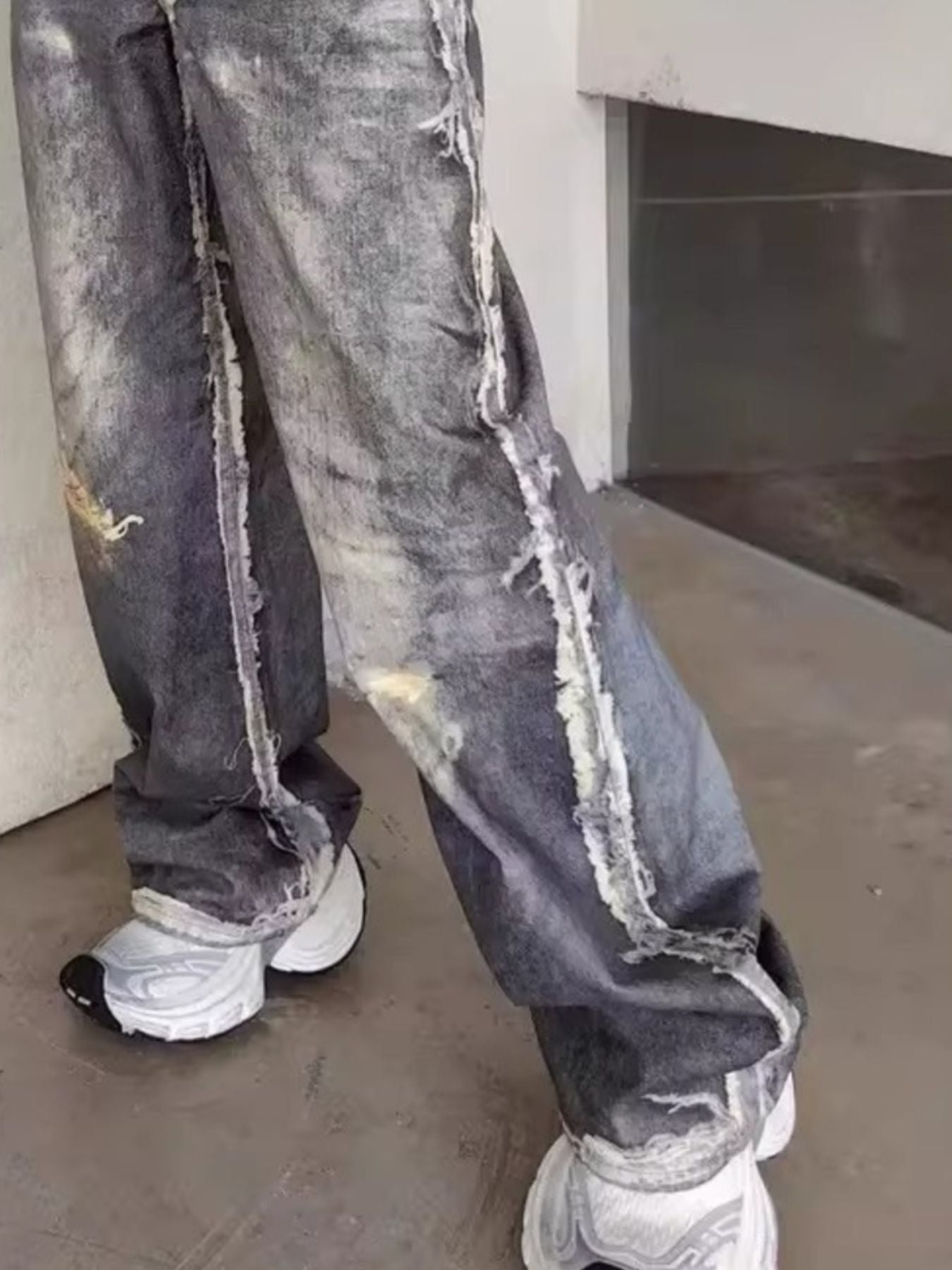 e280b4f9-814b-4ed3-8461-3c91bcaae5e9-Max