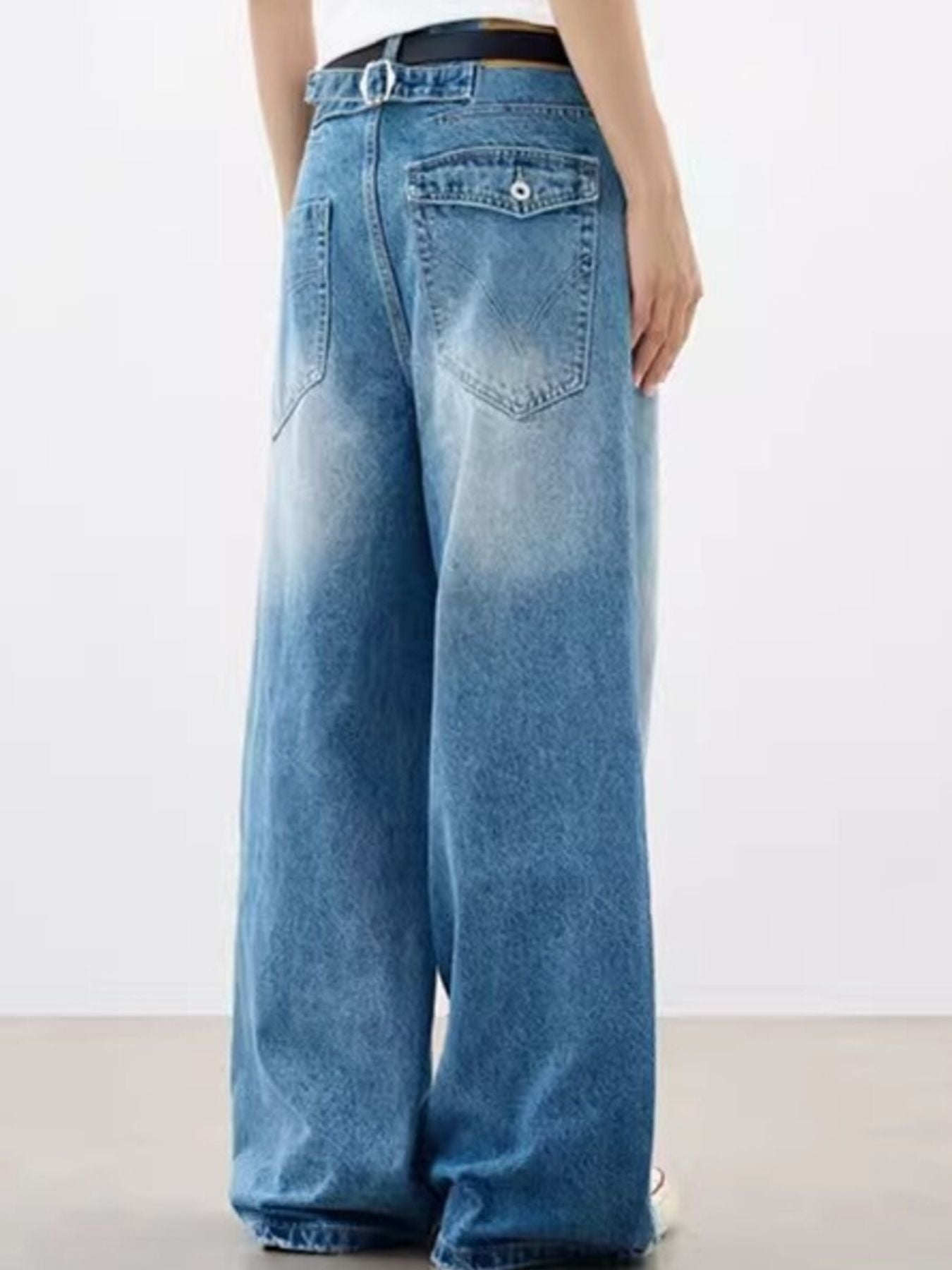 f31b56d6-0873-434f-bc65-8cf297393264-Max