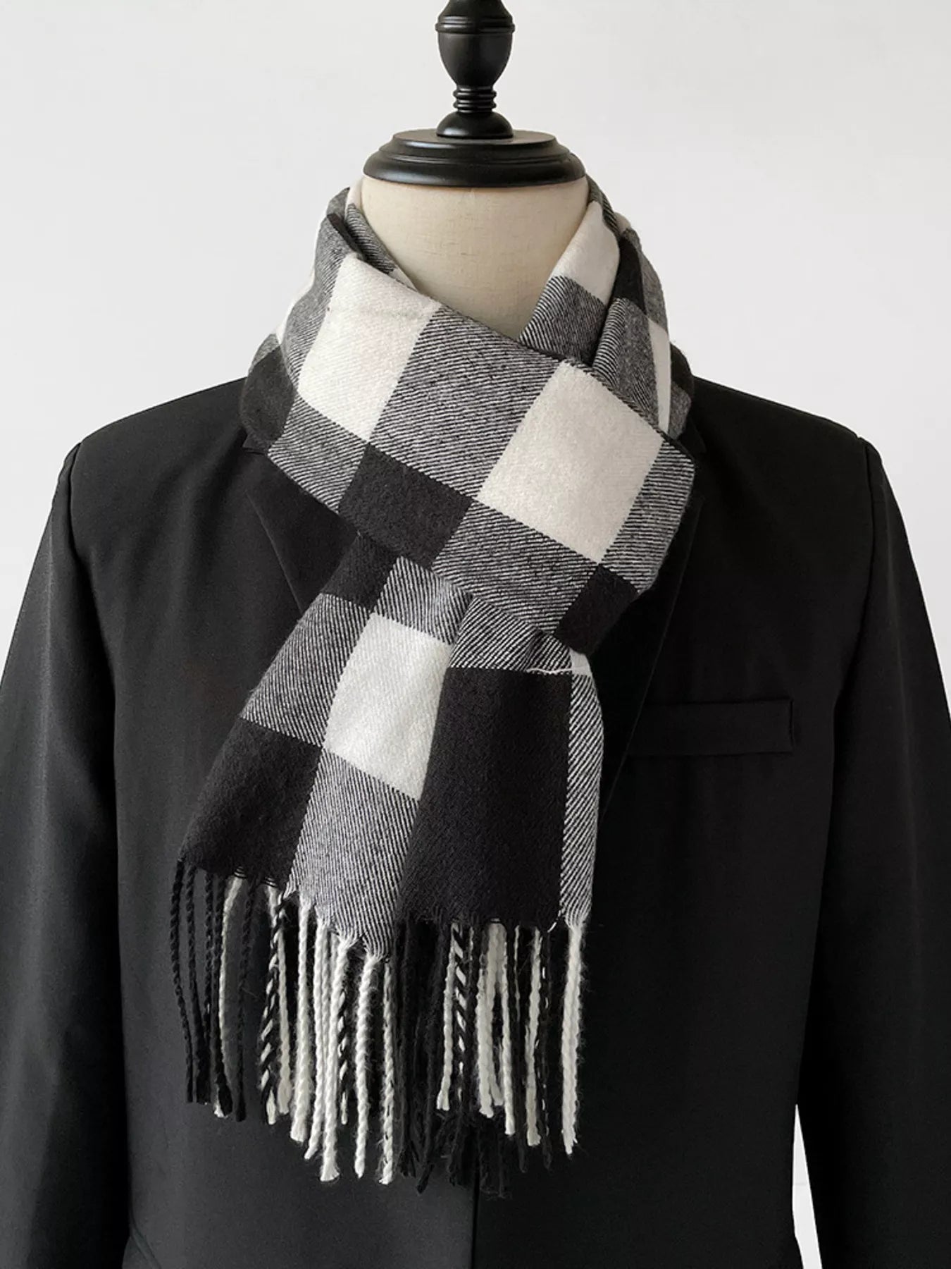 f490a6ebeba642d4950bbbb3ac13be37-Max-Origin