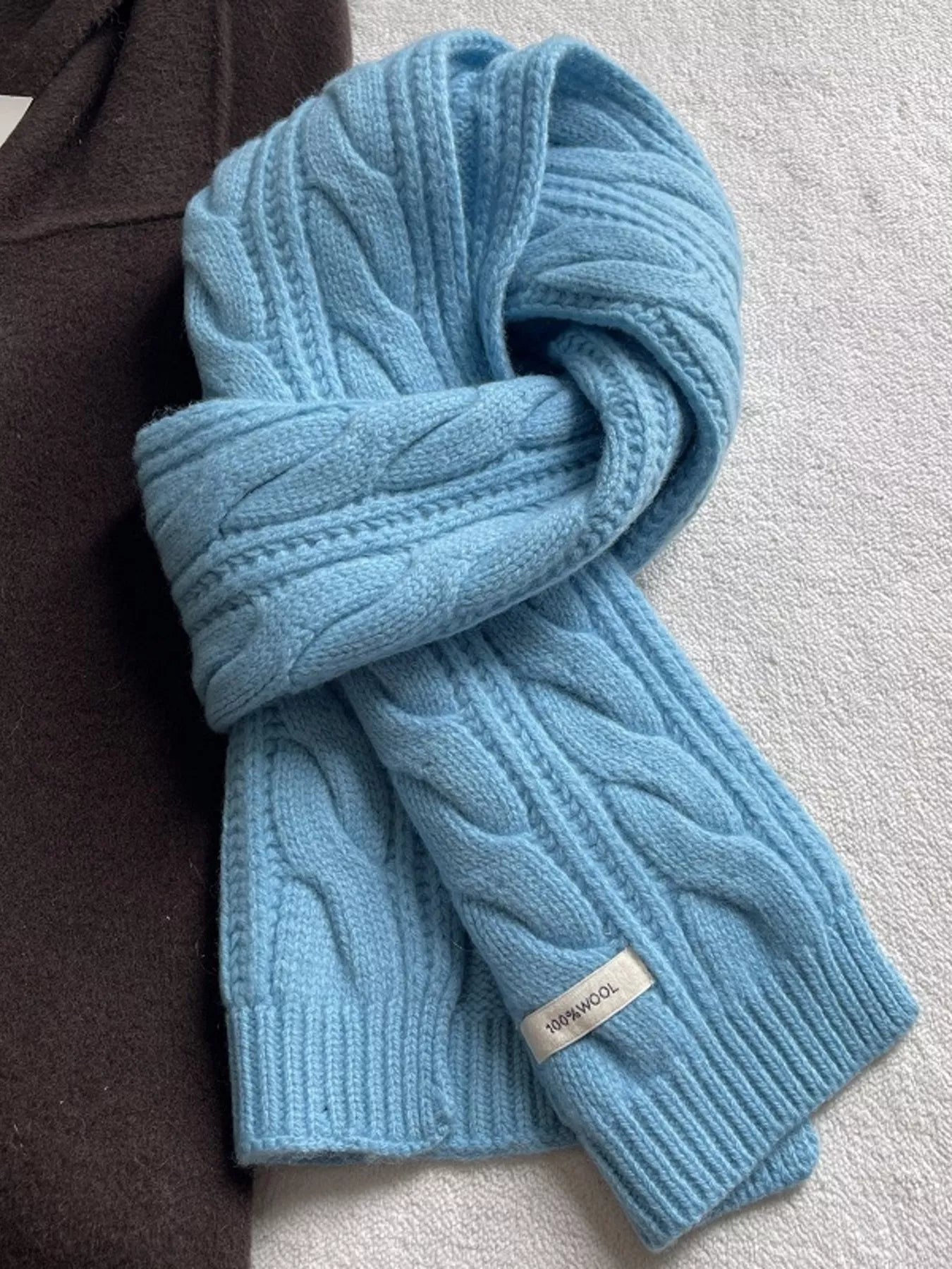 0273c750b5a741f9982b747a323aa36f-Max-Origin