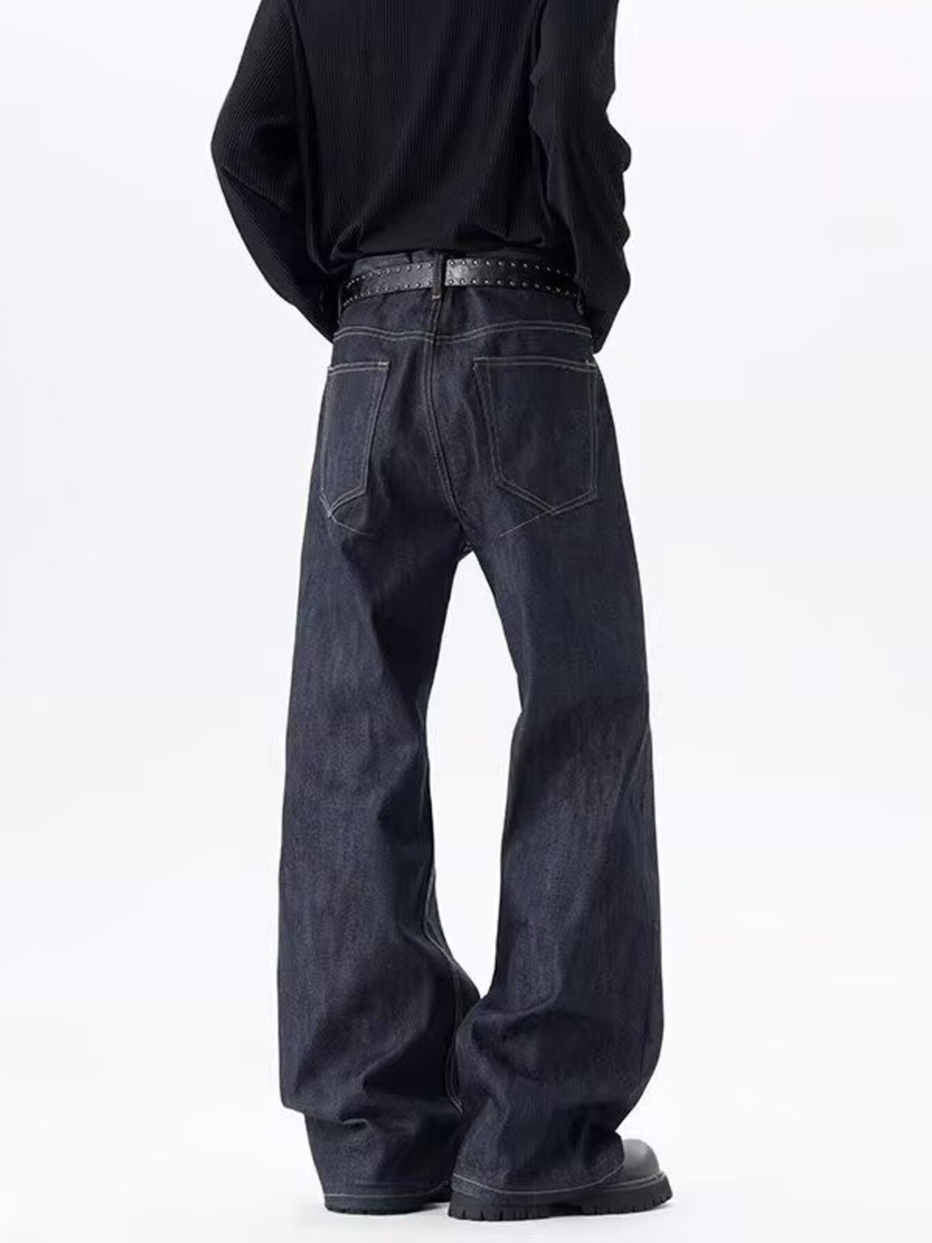 151b7296a9e74414bdf0dde80cb18f0e-Max