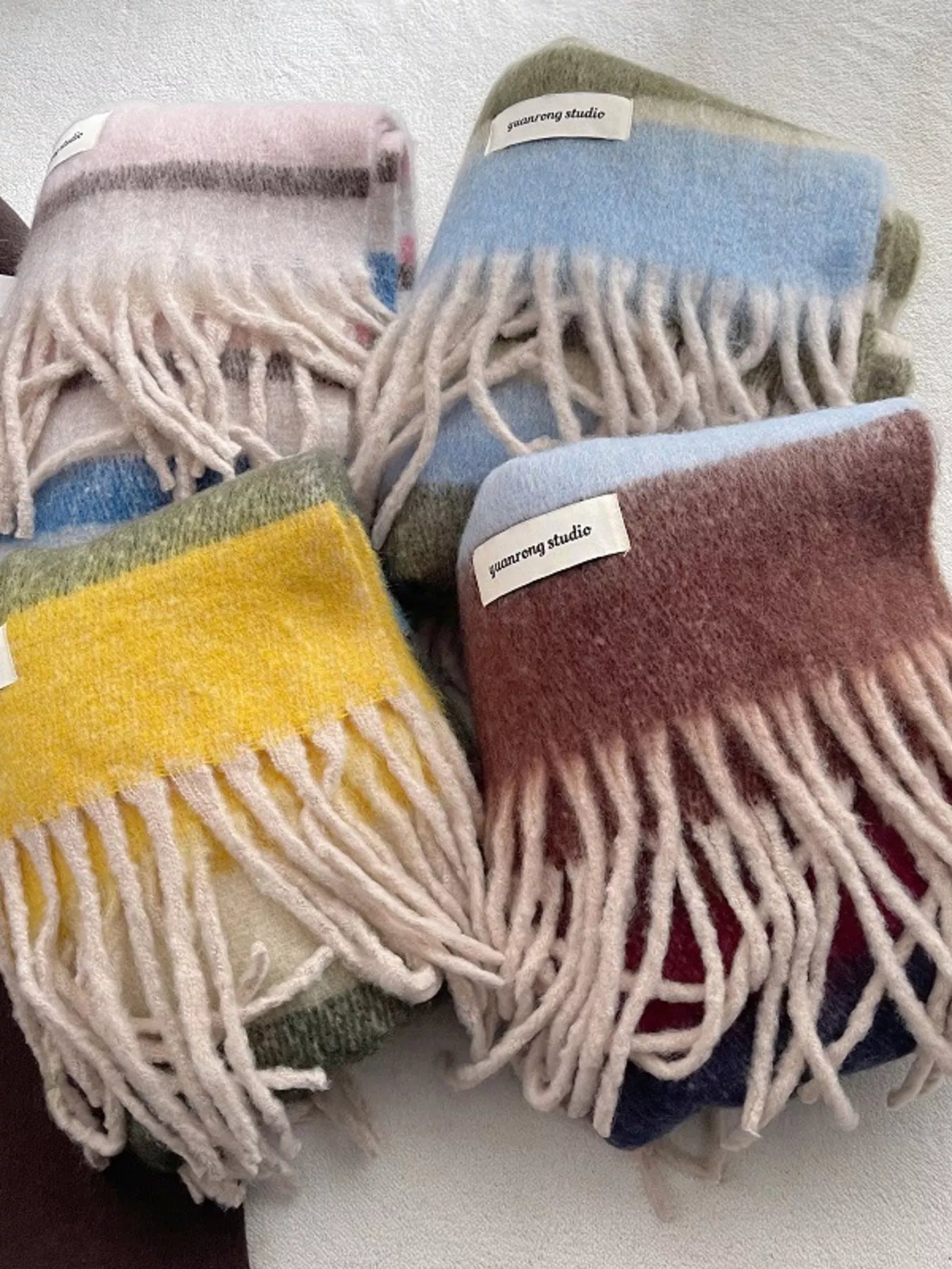 2e4a0be6dd2442c7bc70b95b49277915-Max-Origin