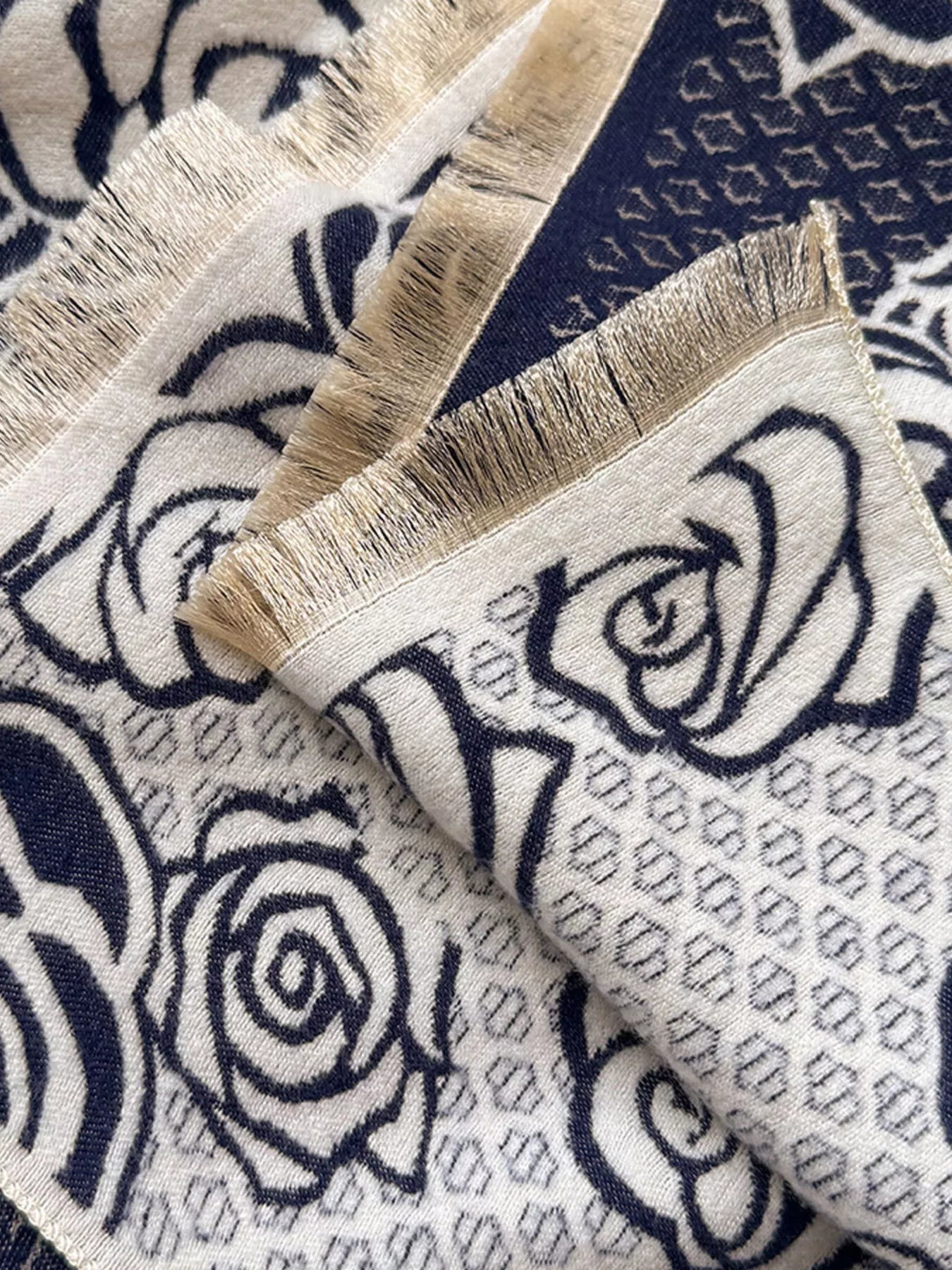 31042a826be848acab6eda4426456c0f-Max-Origin