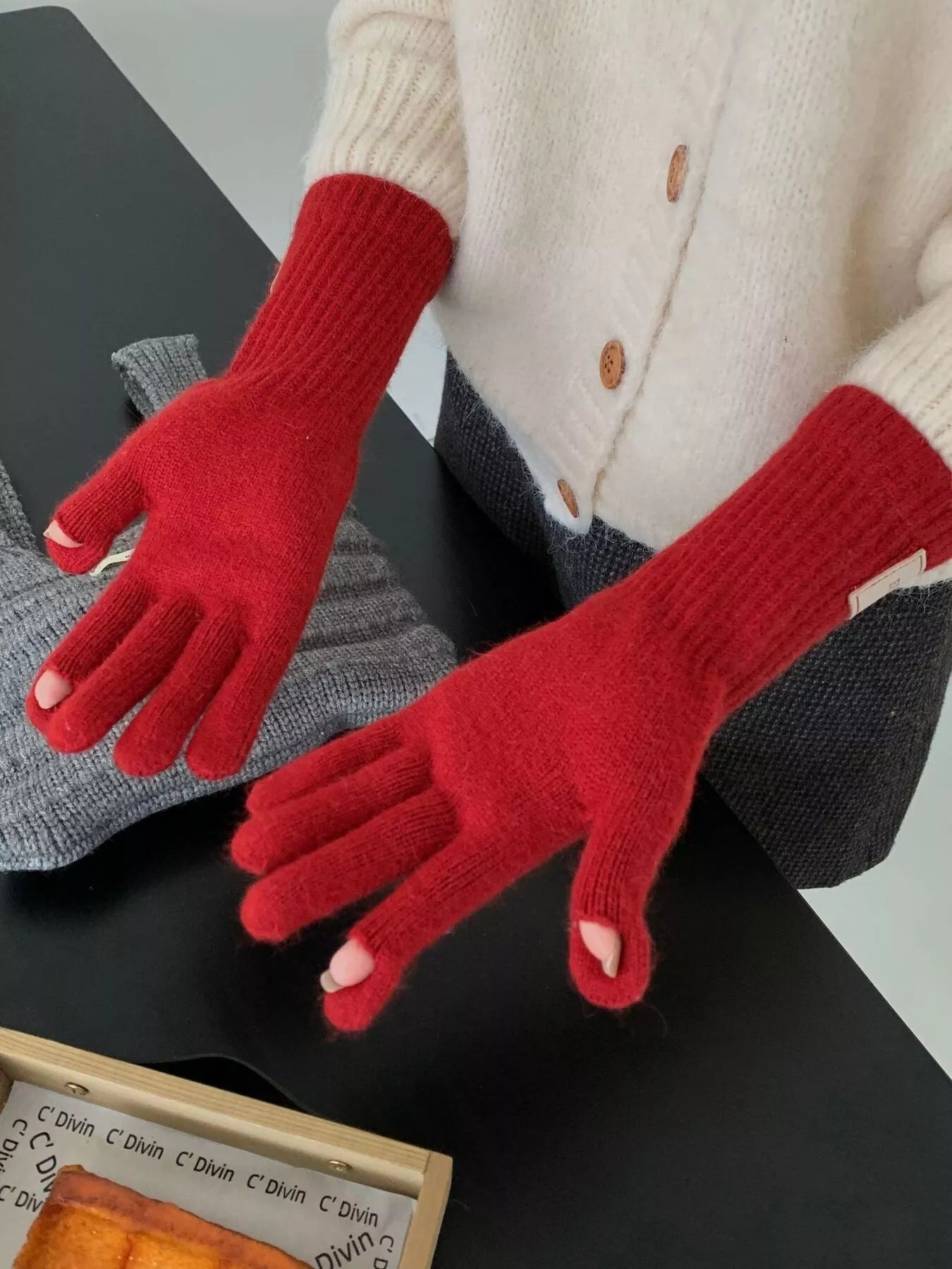 32f44e8da658436c8b3e6f89b6ab0a71-Max-Origin