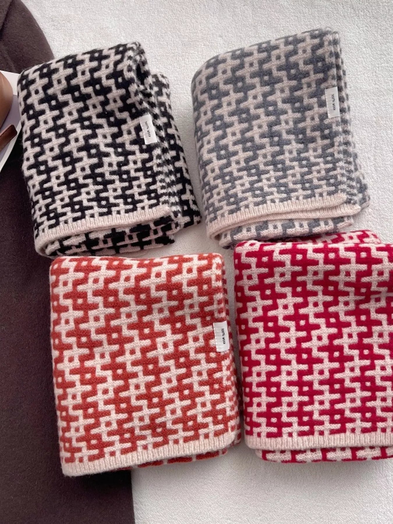 351166061f964879866ec5579ba974e3-Max-Origin