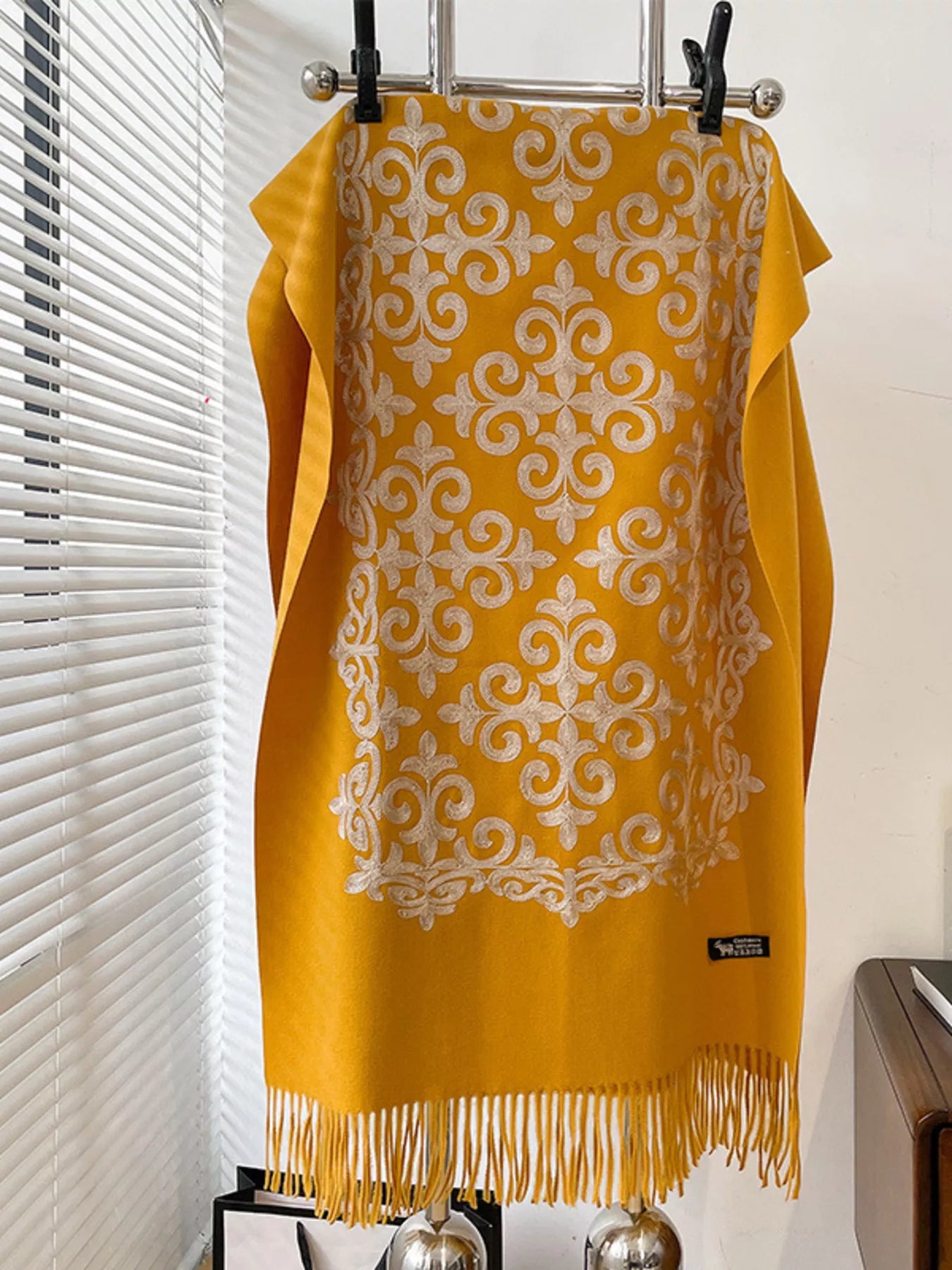 397e17f56d3340e7b6f169a9cbf4bfee-Max-Origin