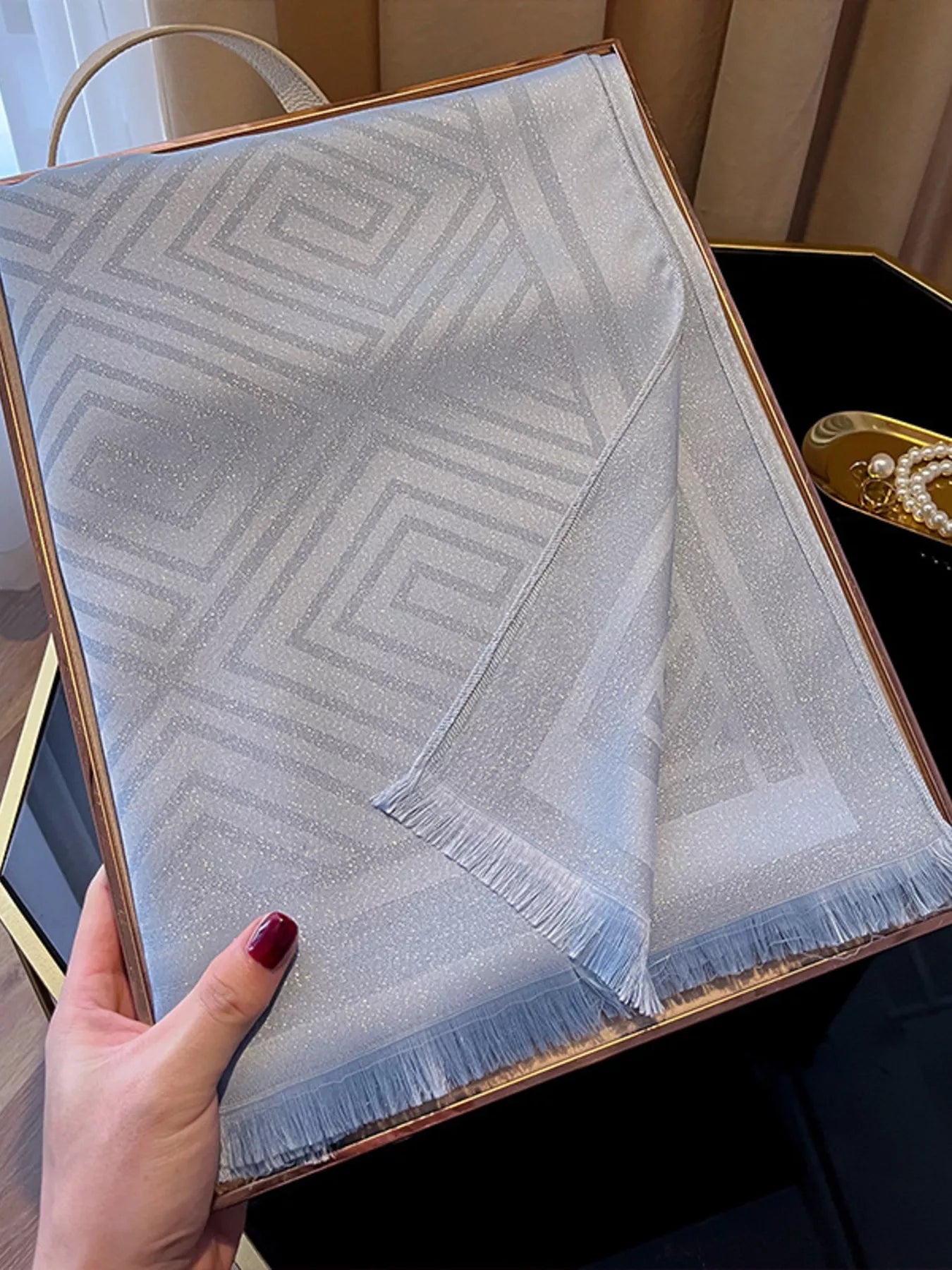 4b13e82e1fed47bba28c3affbcfbffdc-Max-Origin