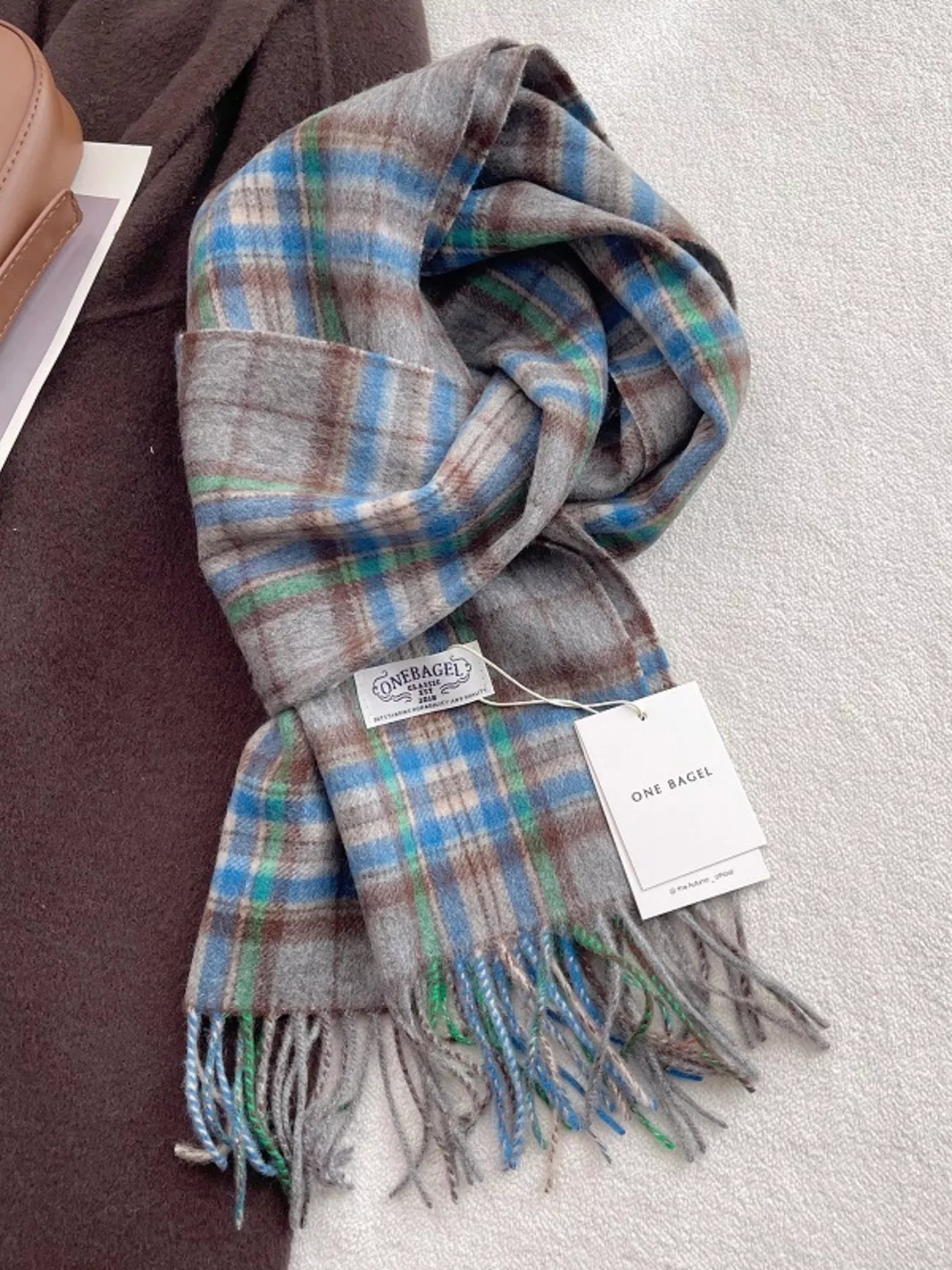 5858e99d1e5a46d5869239d1df04f481-Max-Origin