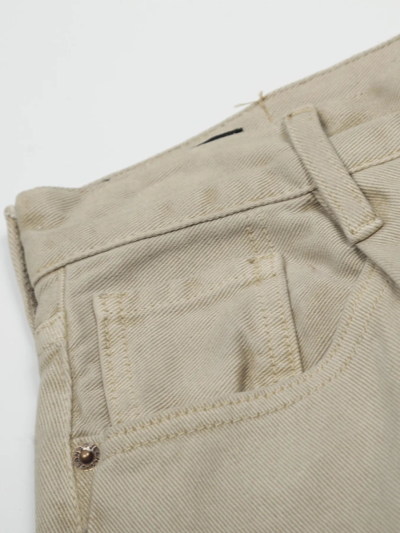 636ea75300544bf7bce6e2f4b27fb9de-Max-Origin