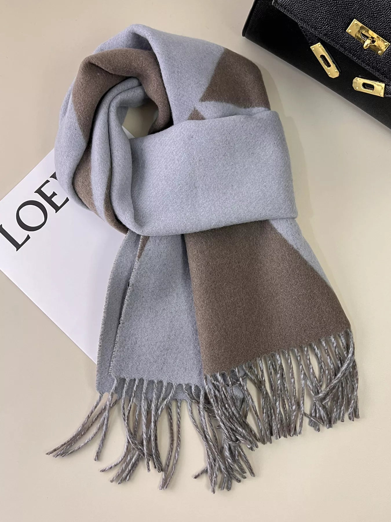 7ff782b11318498dbde284cb59d3e86c-Max-Origin