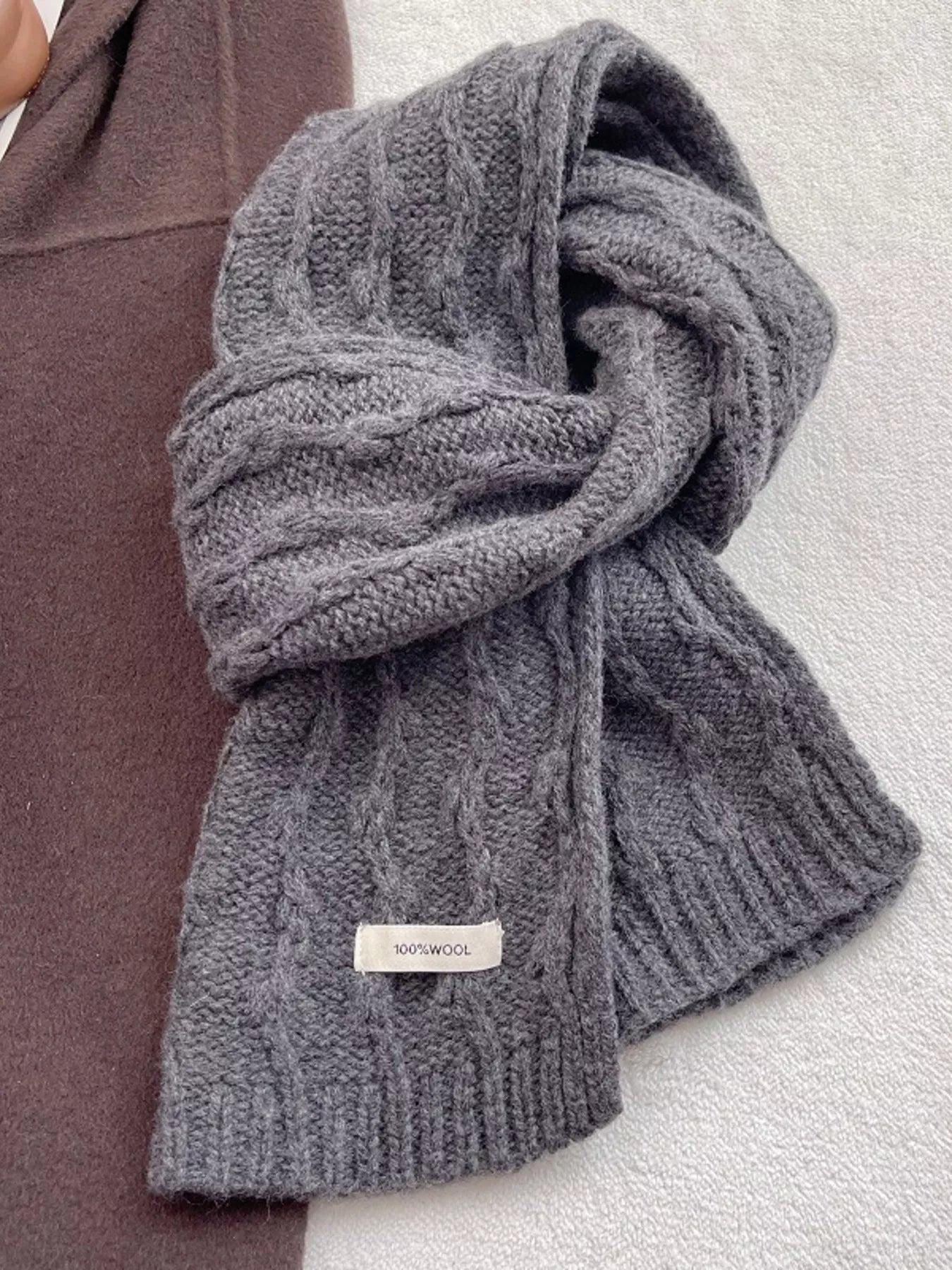 85e9698bee7546efa3fac178c0ed1914-Max-Origin