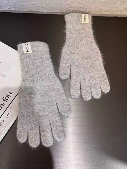 8d9efa2dfc104fe78beabe55b940d702-Max-Origin