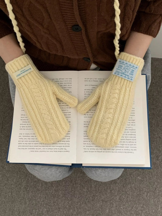 9715e7a41ae74dbfbe3c581eb4e4b23c-Max-Origin