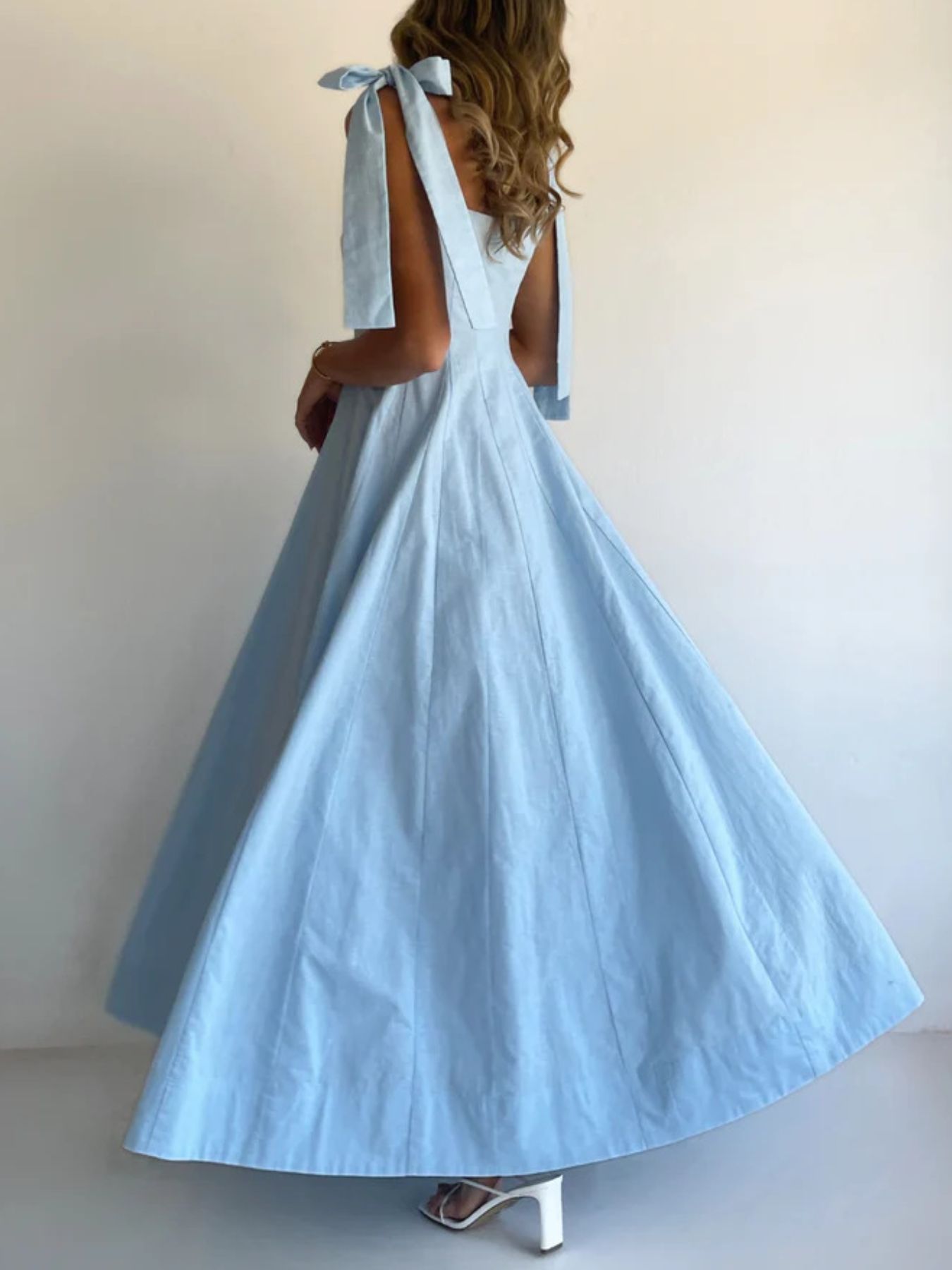 a88e51d2-5c17-4964-9719-c3196f8c52fa-Max