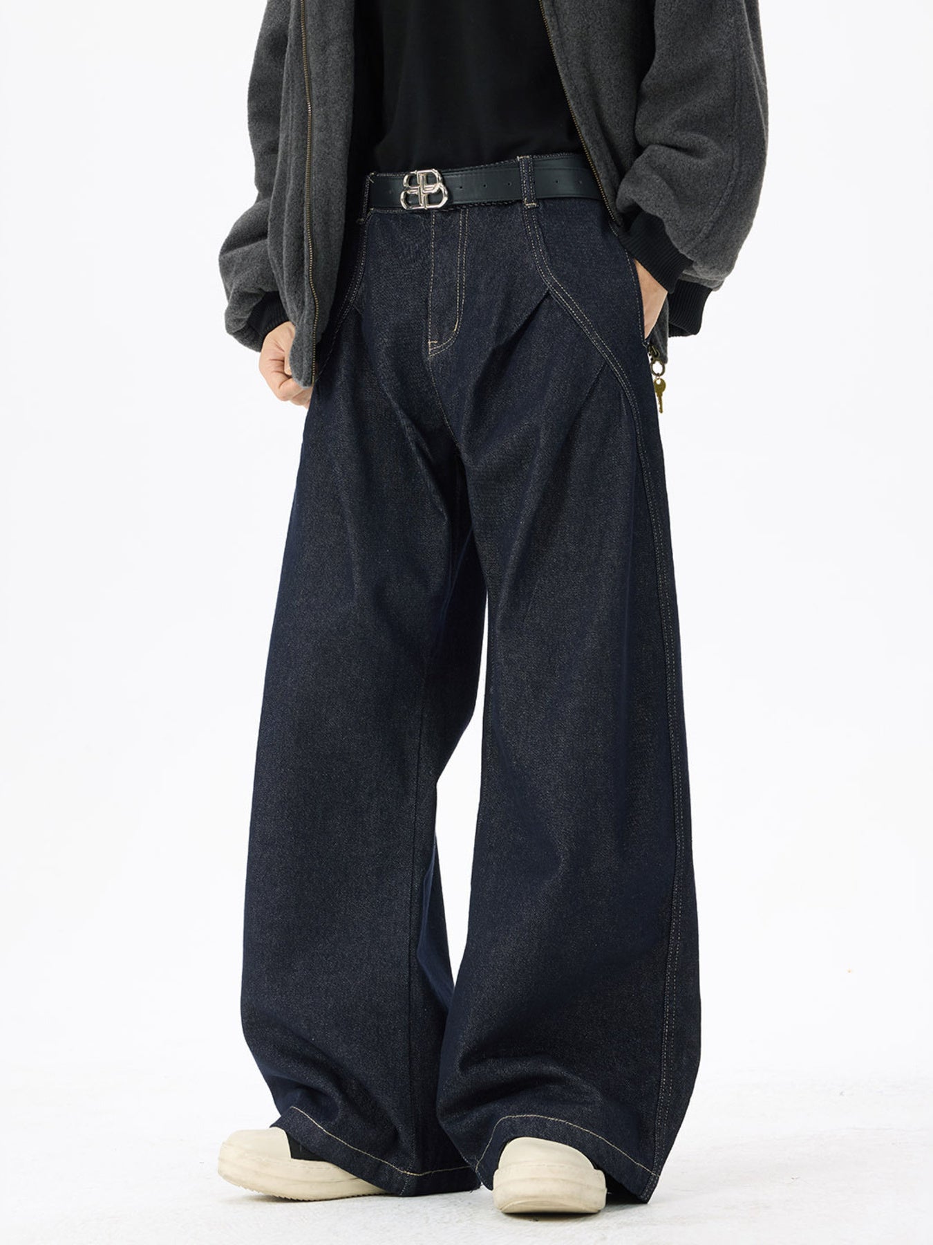 af0ecb79649641198df88bd648801faa-Max