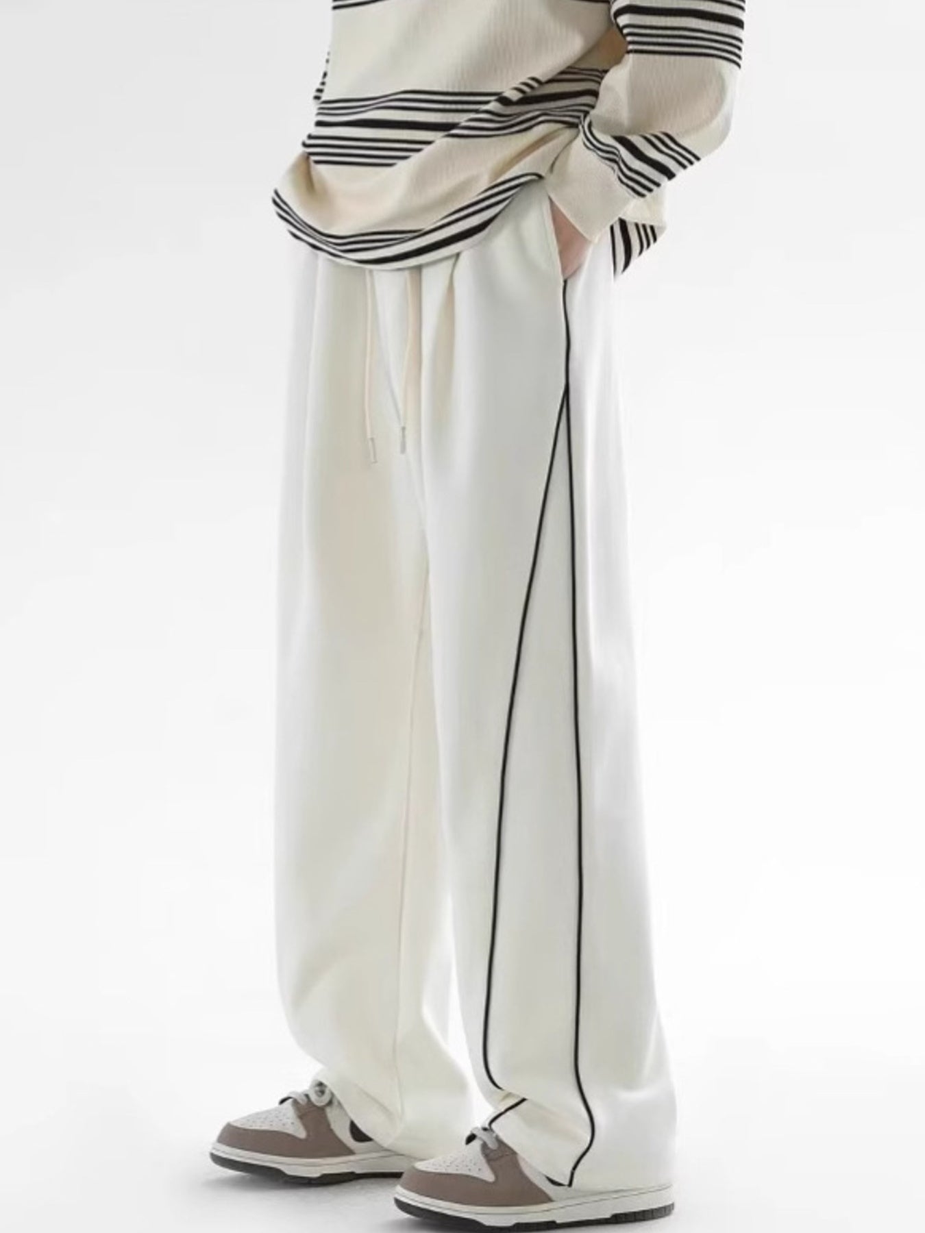 b7796dc0b1cd48ec9dbd3a456a30c2bd-Max