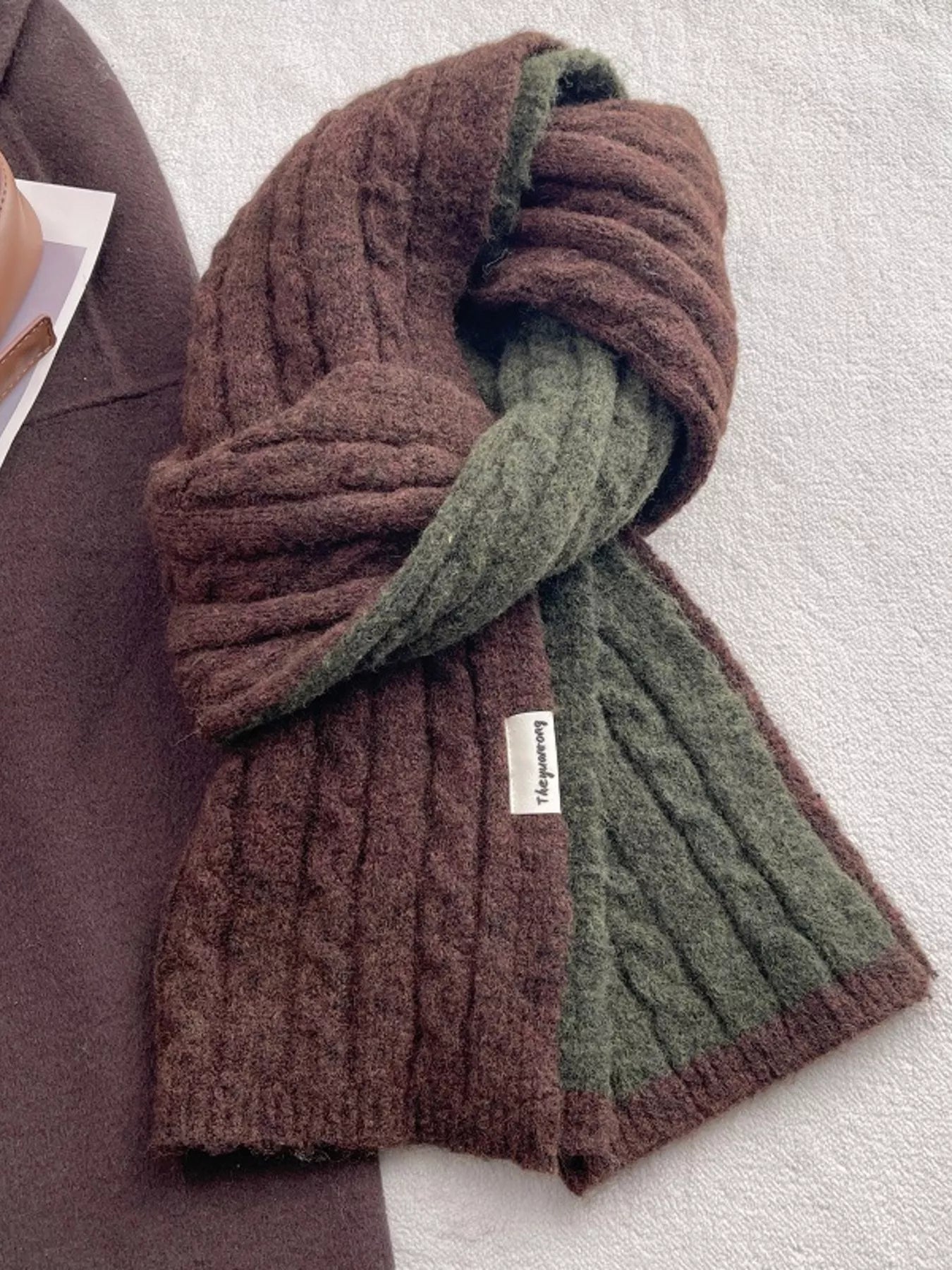 bfcc4060bf9b47bb9bb8dd3c4d7e4bc0-Max-Origin