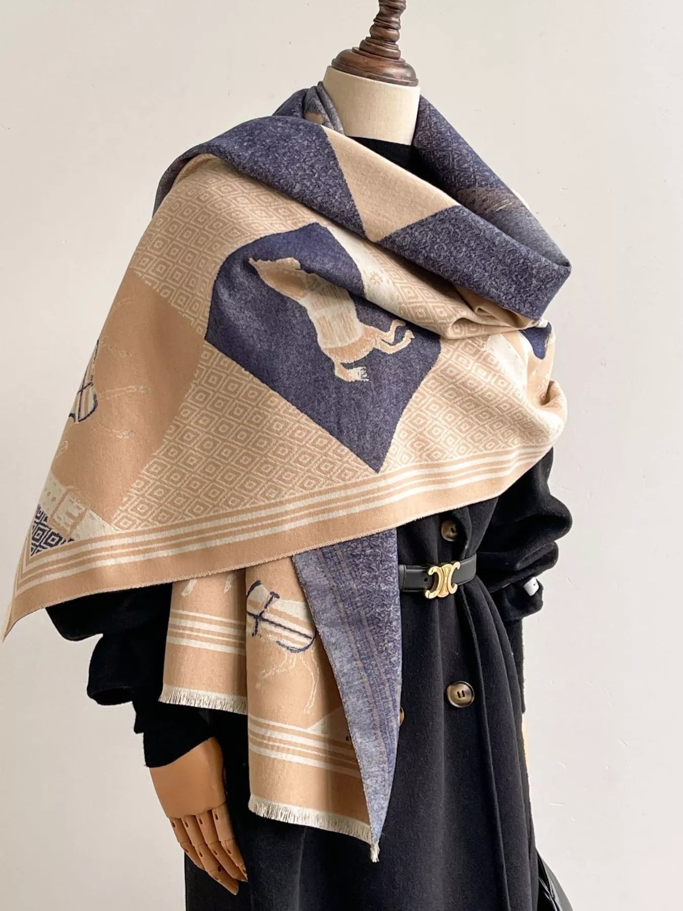 d5abcef23e7743e5bbffcfdae697c083-Max-Origin