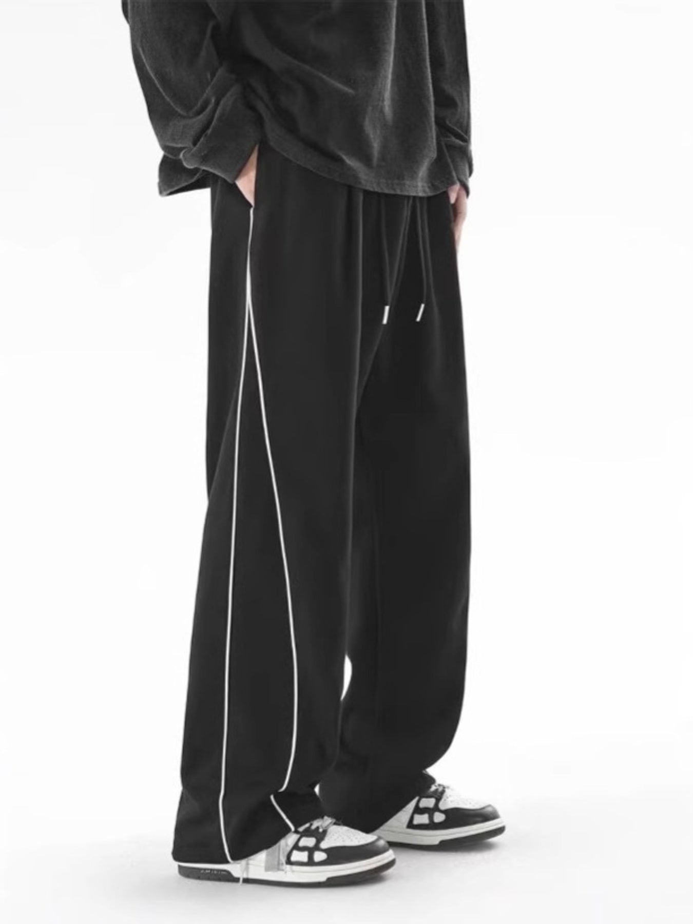 ee3b816827db4ce7bf2ddcf8ce17ad8b-Max