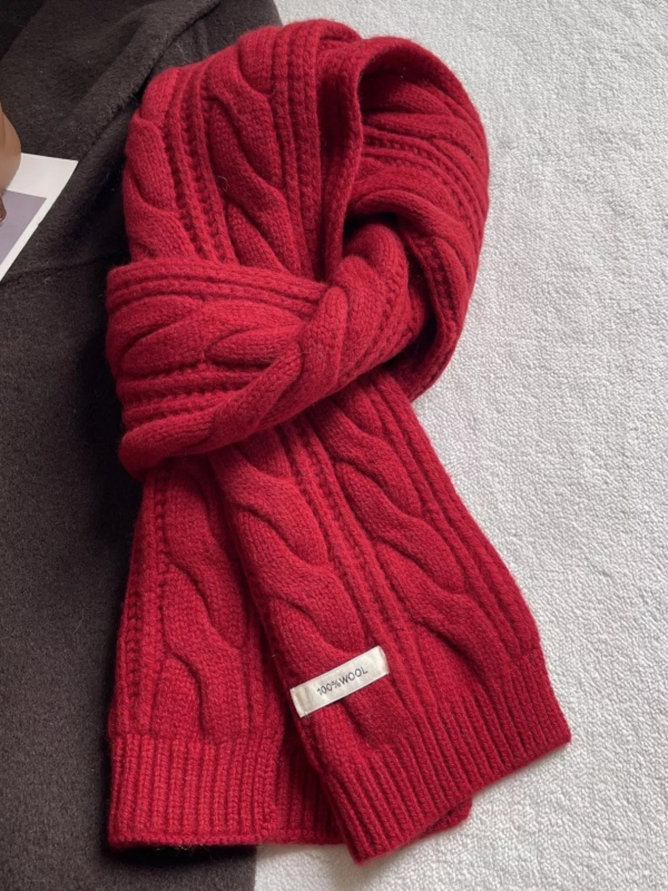 f4bada36695a4a81bf9c50dff5ea54fb-Max-Origin