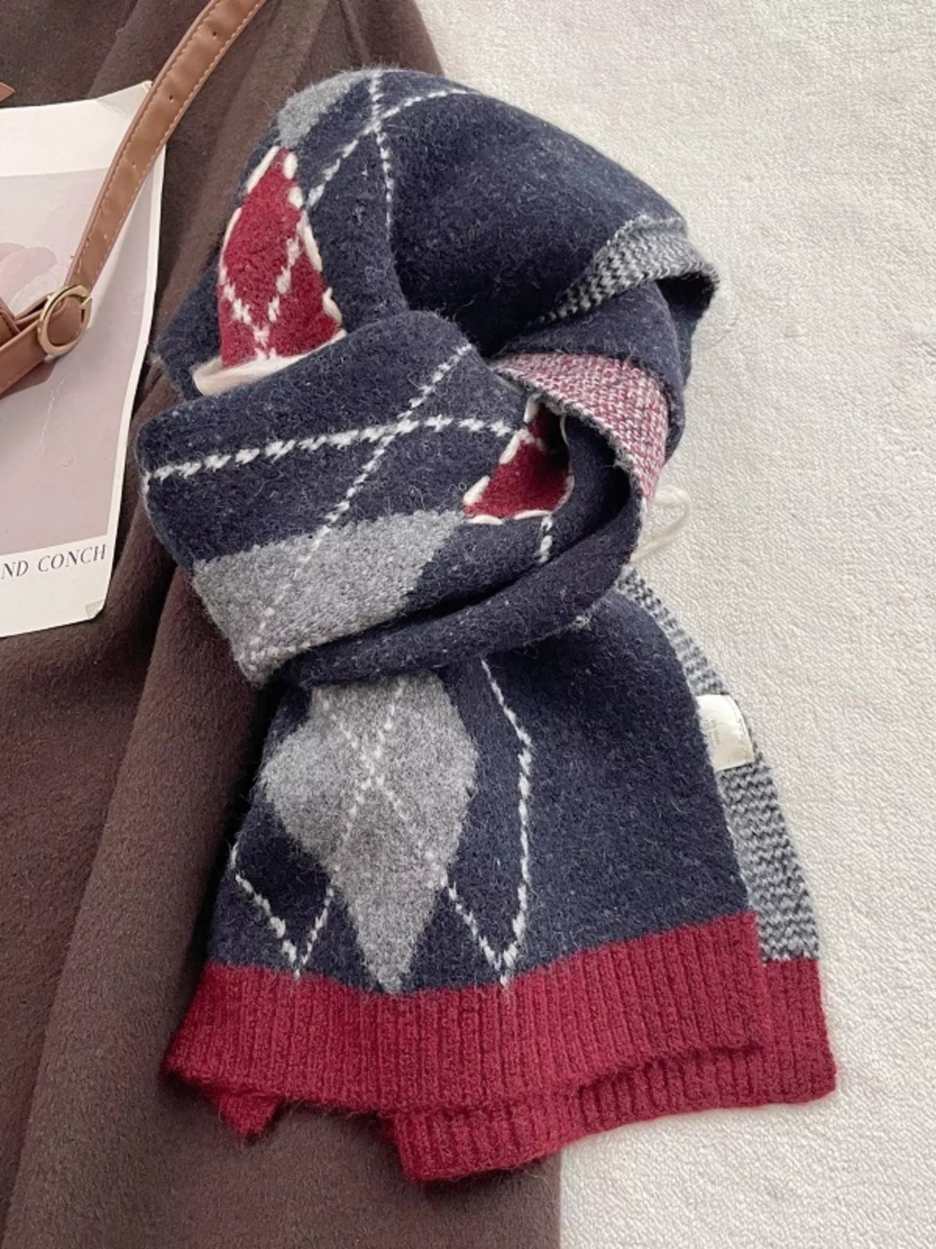 f6aec9d22a414a3497e4b8a9c68ce16d-Max-Origin