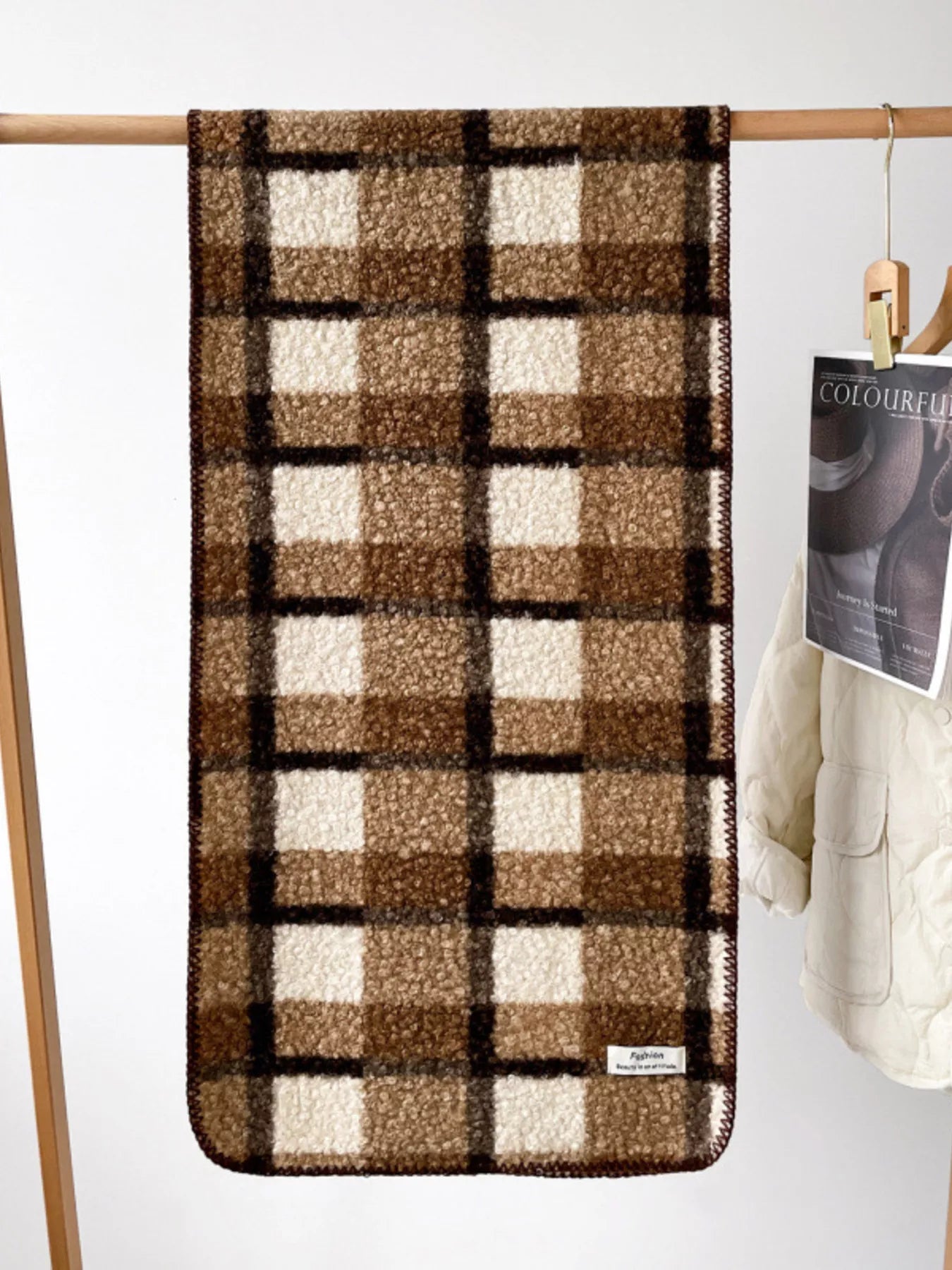 f8e4e0542af84d549b54291e76f4697d-Max-Origin