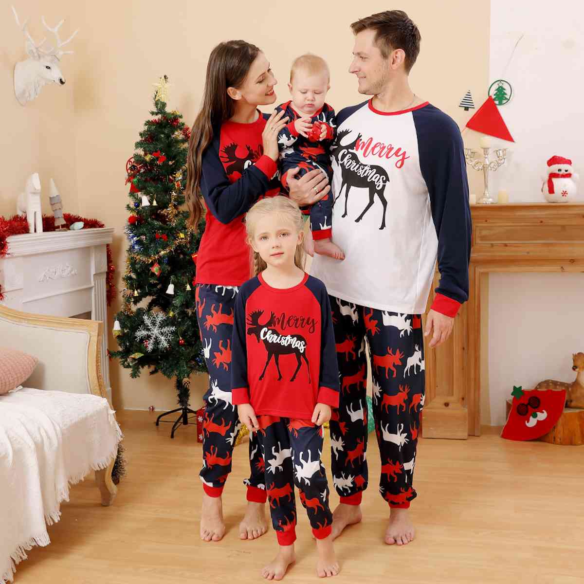 Men MERRY CHRISTMAS Graphic Top and Reindeer Pants Set