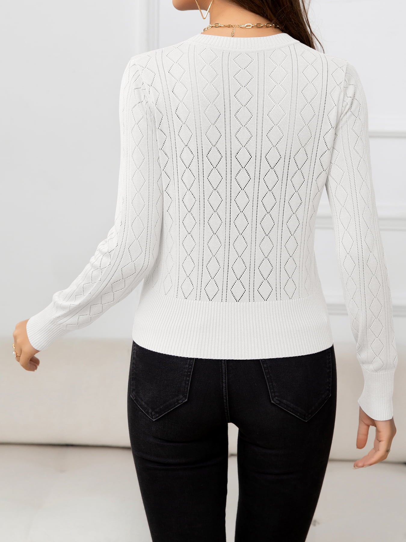 V-Neck Buttoned Long Sleeve Knit Top