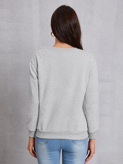 FEELING LUCKY Round Neck Sweatshirt