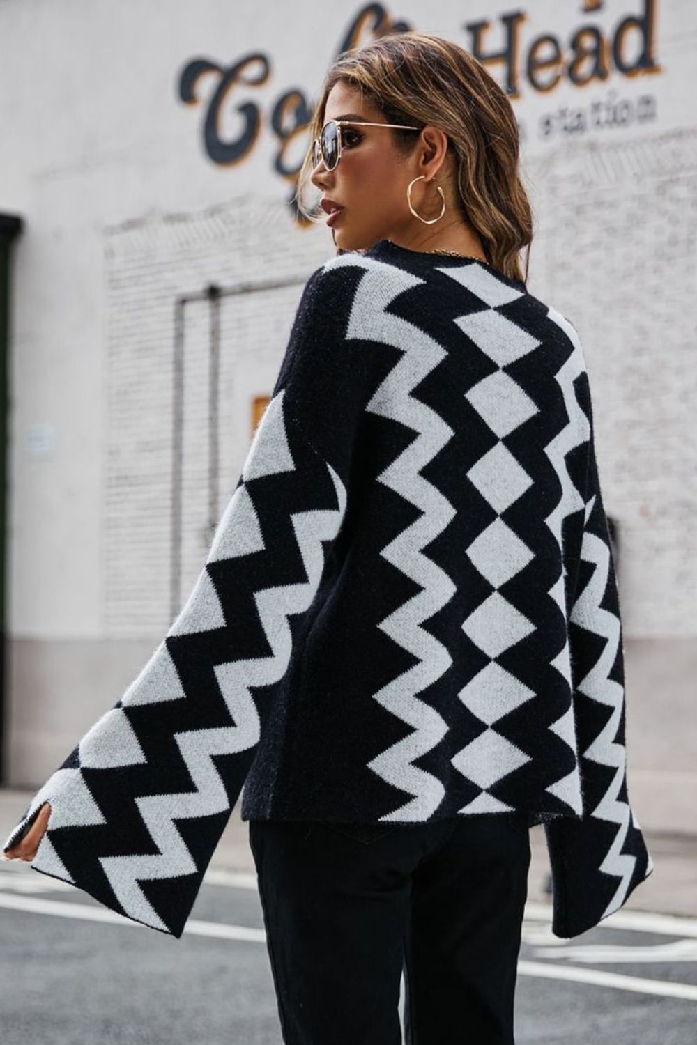 Geometric Slit Flare Sleeve Round Neck Sweater
